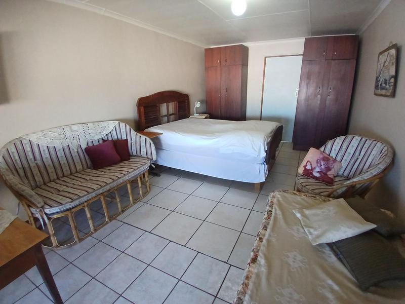 9 Bedroom Property for Sale in Jongensfontein Western Cape